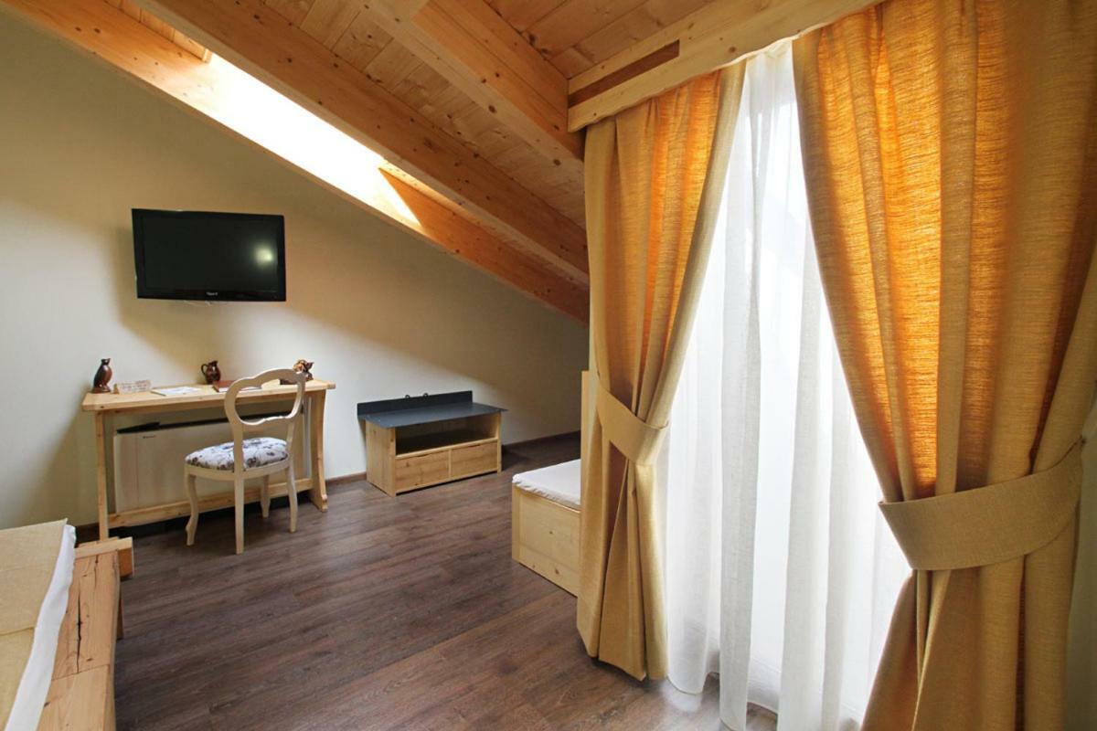 All'Albaro Agriturismo Salizzole Eksteriør billede