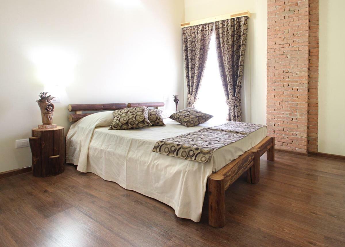 All'Albaro Agriturismo Salizzole Eksteriør billede