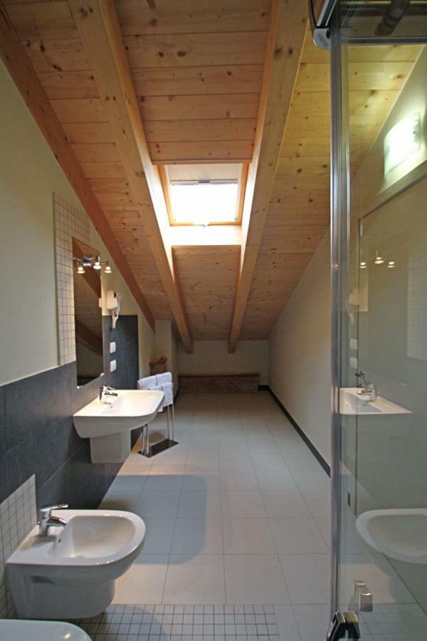 All'Albaro Agriturismo Salizzole Eksteriør billede